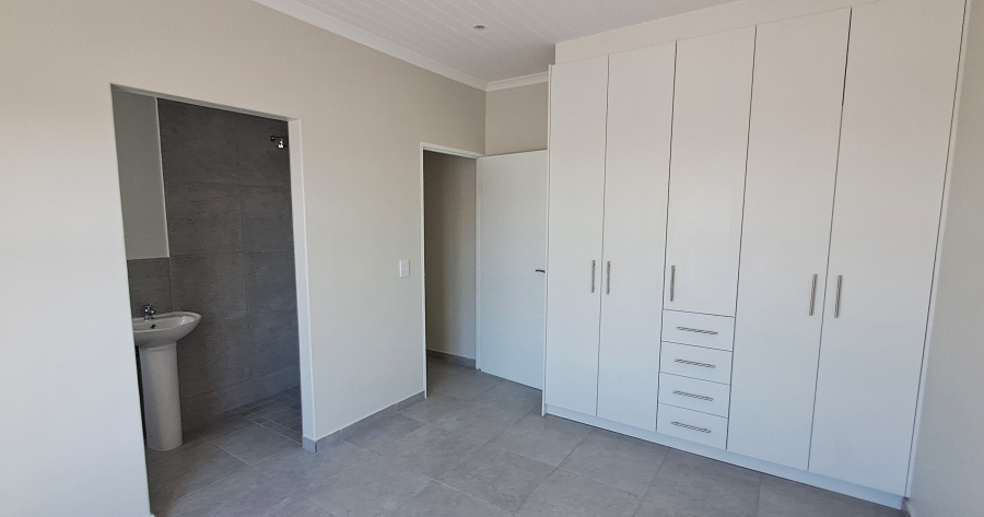 2 Bedroom Property for Sale in Lampiesbaai Western Cape